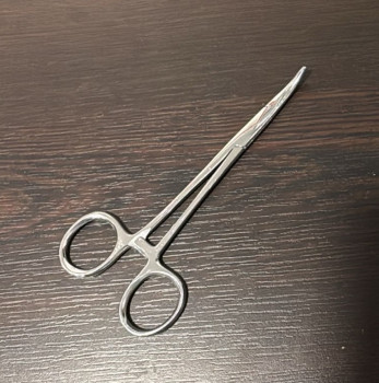 ქირურგიული მაკრატელი