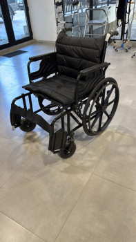 შშმ პირის ეტლი განიერი ამერიკული