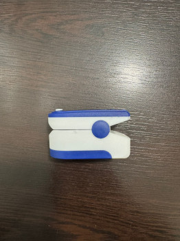 პულსოქსიმეტრი + ელ თერმომეტრი