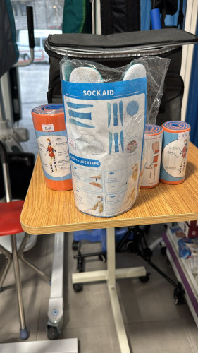 პაციენტის დამხმარე წინდის ჩასაცმელი